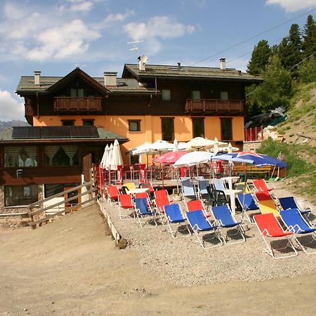 Villa Chalet Dei Rododendri Valdisotto Exterior foto