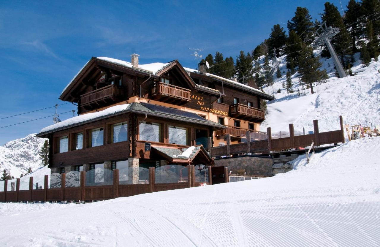 Villa Chalet Dei Rododendri Valdisotto Exterior foto
